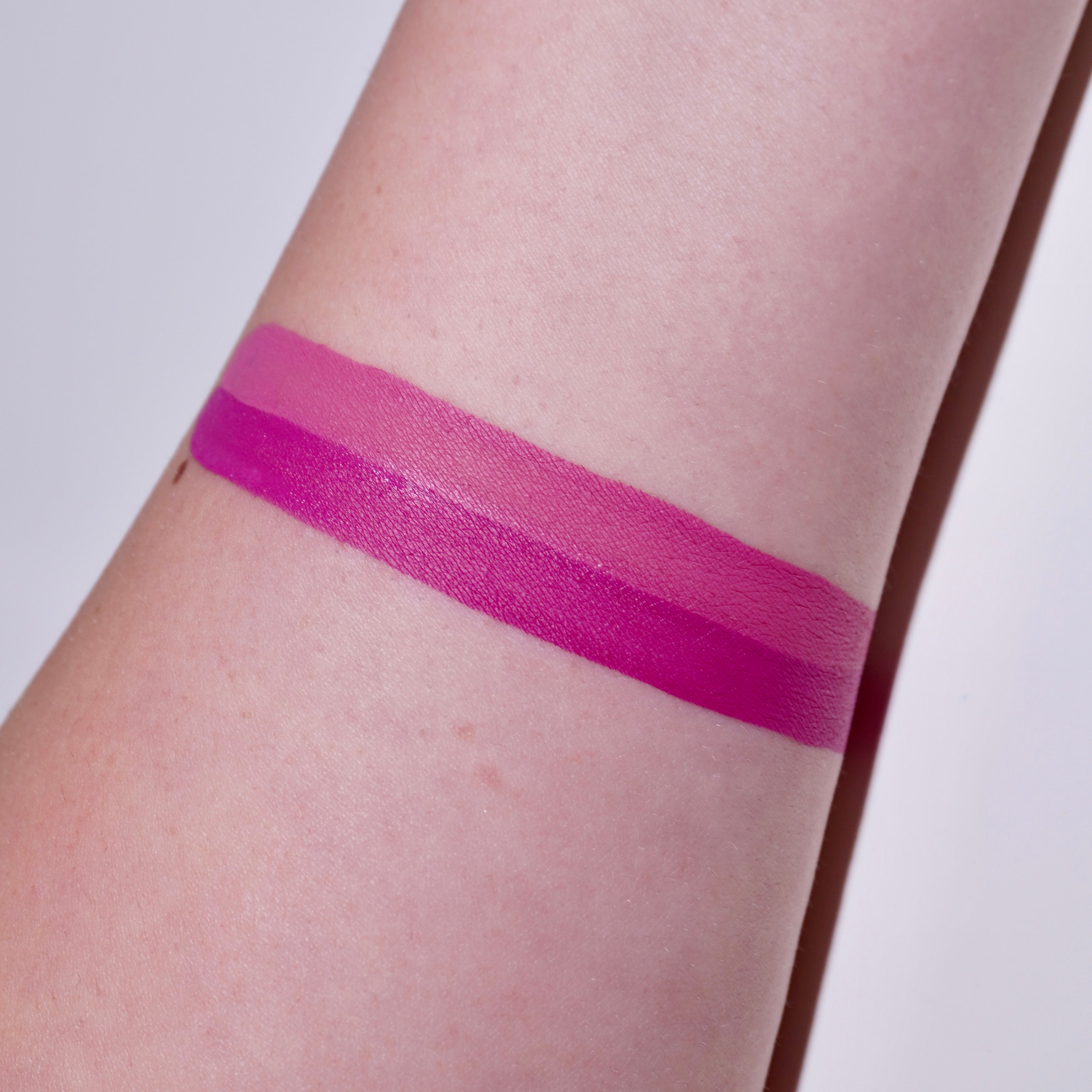 Raspberry Punch (Pink) Split Liner - Eyeliner - Glisten Cosmetics